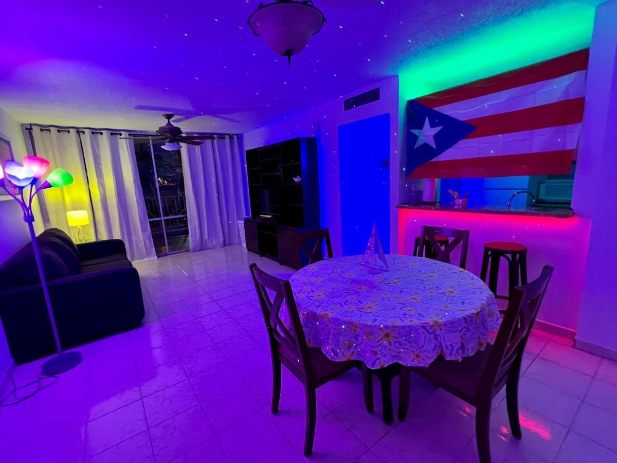 Beachfront Tropical Tantra Apartment San Juan Luaran gambar