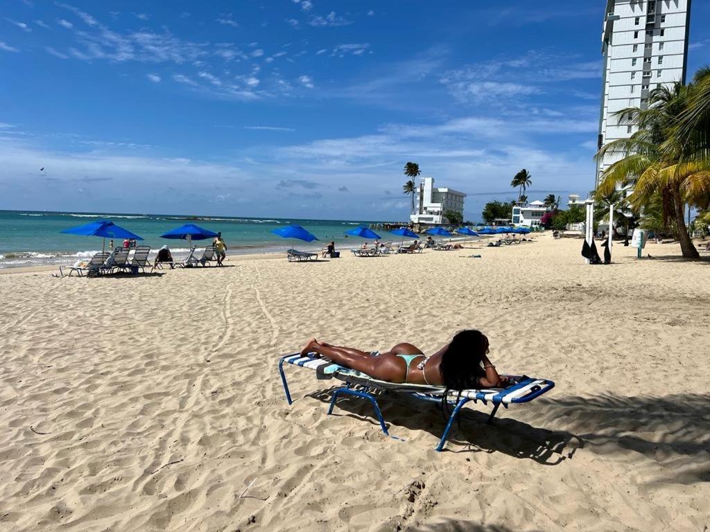 Beachfront Tropical Tantra Apartment San Juan Luaran gambar
