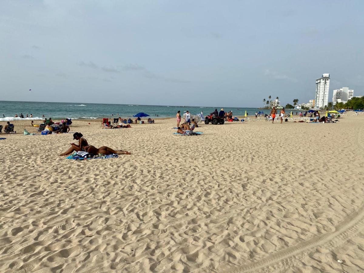 Beachfront Tropical Tantra Apartment San Juan Luaran gambar