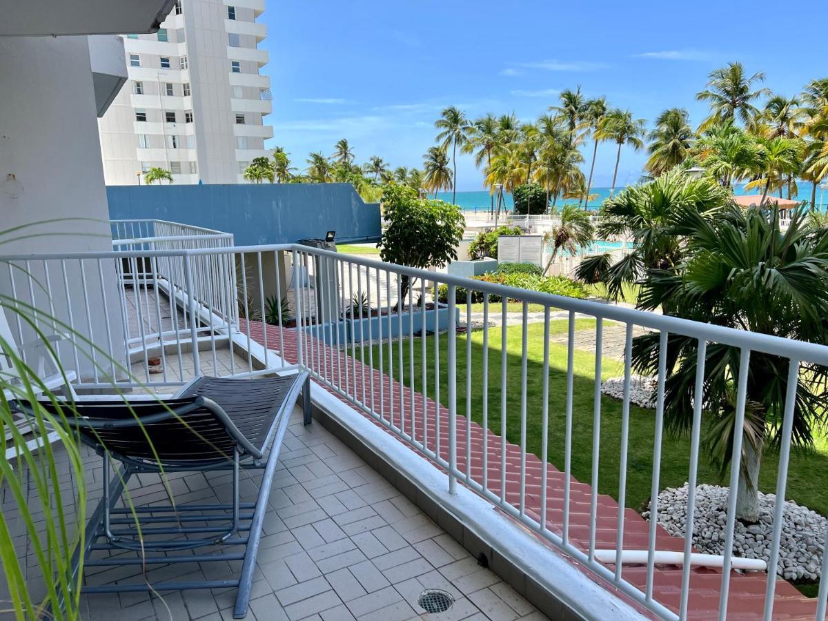 Beachfront Tropical Tantra Apartment San Juan Luaran gambar